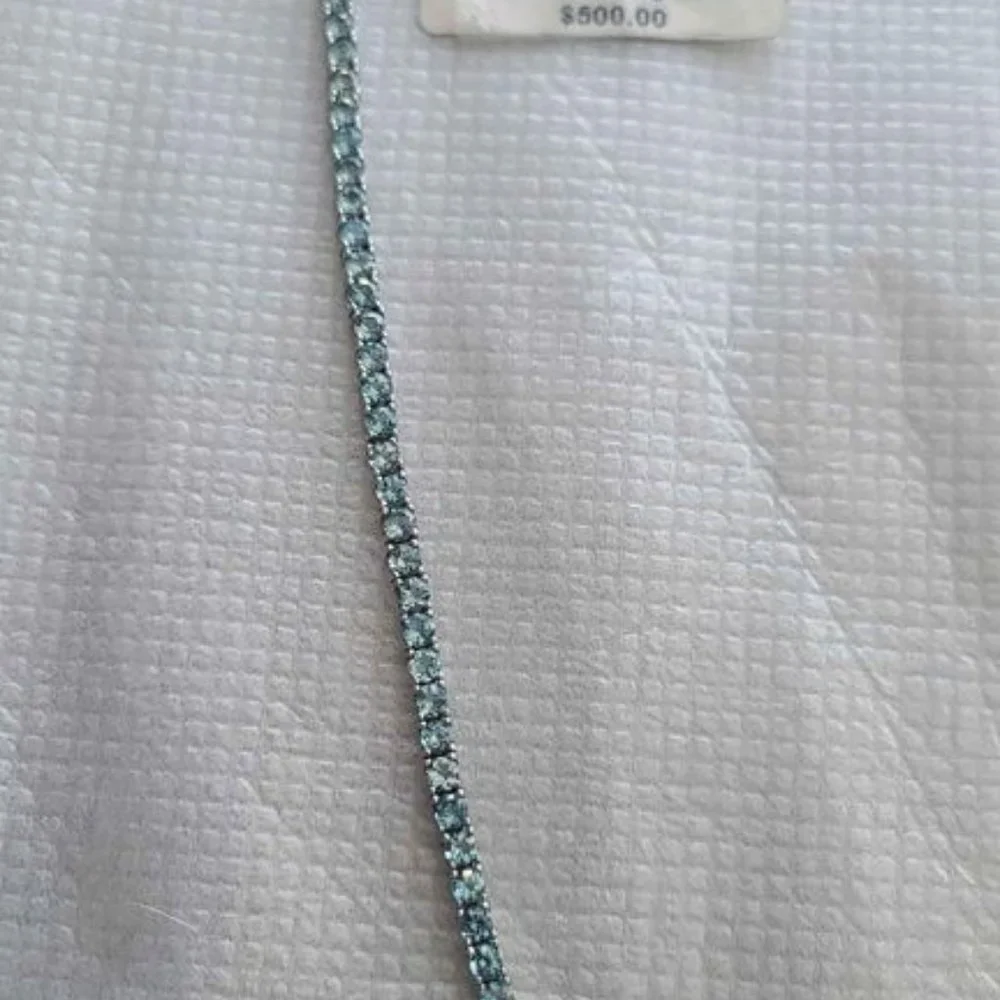 bracelets - Picture 4 of 9